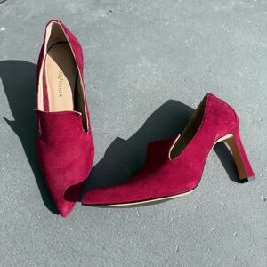 Elegant Donald Pliner Red Burgundy Heels 6.5